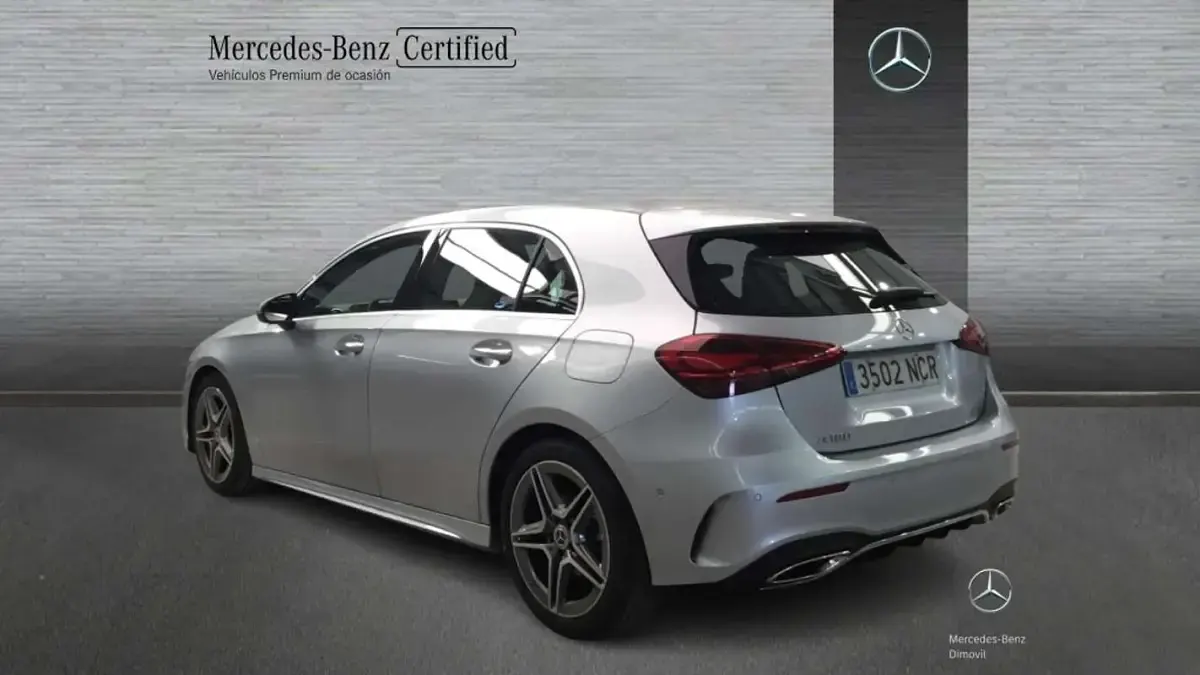 Usado Mercedes A180 136 CV (100 kW) 2025 Berlina