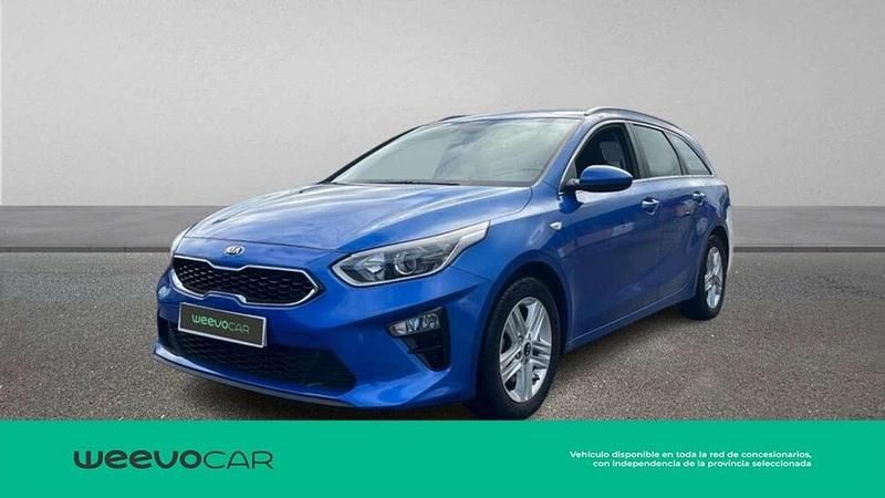 Usado Kia Ceed 120 CV (88 kW) 2021 Azul Utilitario