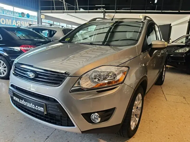 Brugt Ford Kuga Trend 140 HK (102 kW) 2010 Grå SUV