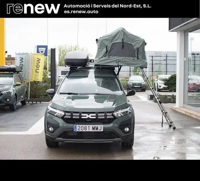 Usado Dacia Jogger Extreme 101 CV (74 kW) 2023 Gris Monovolumen