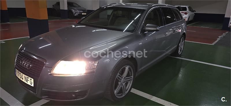 Usado Audi A6 170 CV (125 kW) 2006 Gris / plata Familiar