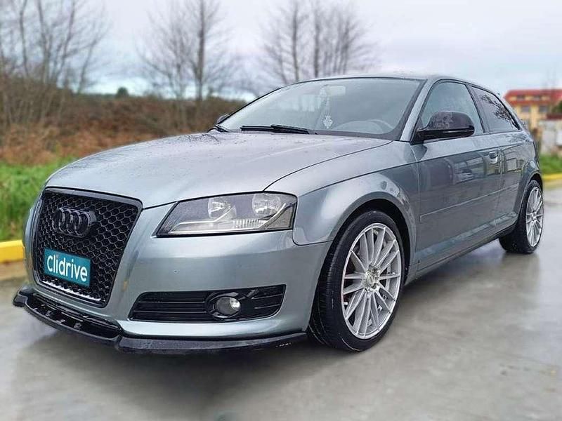 Usado Audi A3 Ambiente 105 CV (77 kW) 2008 Gris Utilitario
