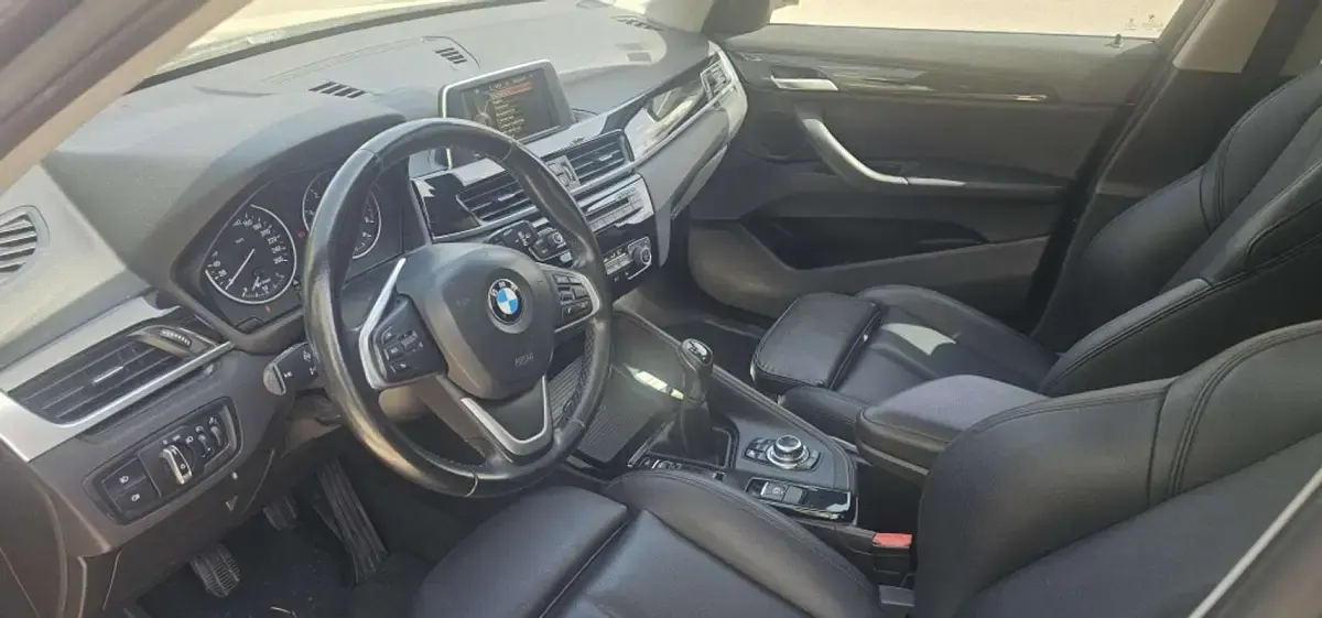 Usado BMW X1 150 CV (110 kW) 2020 Gris SUV