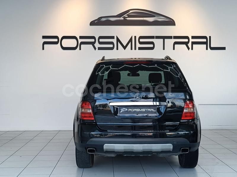 Usado Mercedes ML320 224 CV (164 kW) 2006 Negro SUV
