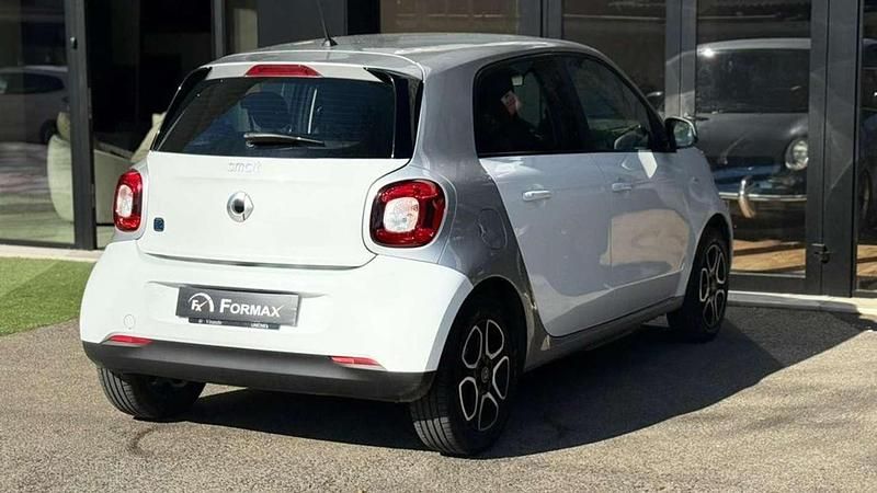 Usado Smart ForFour Electric Drive 60 kW (82 CV) 2018 Blanco Utilitario