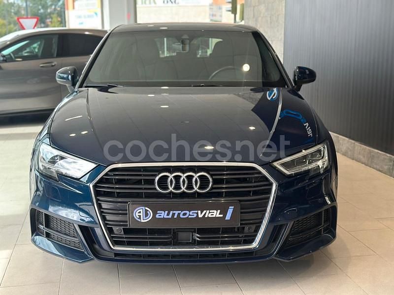 Usado Audi A3 S-line plus 150 CV (110 kW) 2020 Azul Berlina