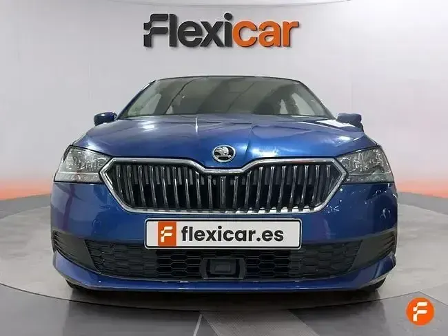 Usado Skoda Fabia Active 75 CV (55 kW) 2019 Azul Utilitario