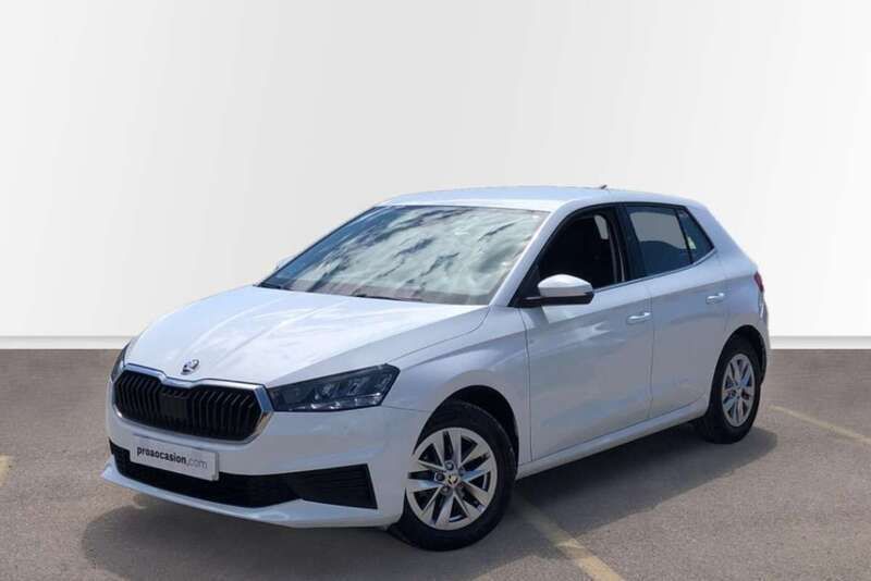 Blanco Usado 2022 Skoda Fabia Utilitario | 13.400 € (Precio justo) - Imagen 1/4