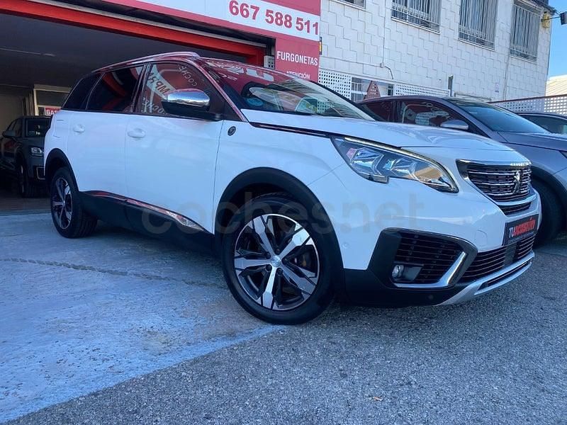 Usado Peugeot 5008 GT-line 130 CV (95 kW) 2018 Blanco SUV