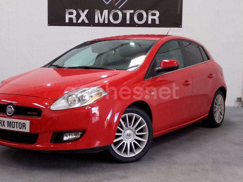 Rojo Usado 2008 Fiat Bravo Active Utilitario | 4350 € (Precio justo) - Imagen 1/4