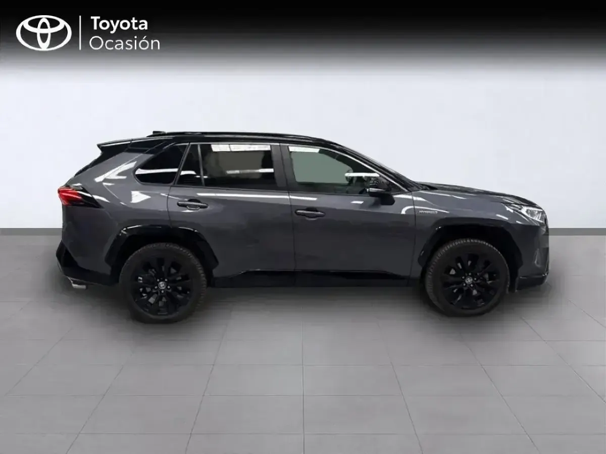 Usado Toyota RAV4 Hybrid Style 218 CV (160 kW) 2021 Gris SUV