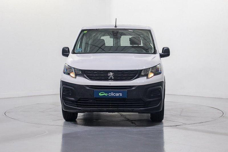 Usado Peugeot Rifter Active 130 CV (95 kW) 2022 Blanco Monovolumen