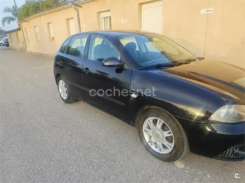 Usado Seat Ibiza 70 CV (51 kW) 2007 Negro Utilitario