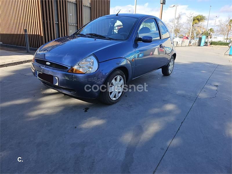 Usado Ford Ka Collection 70 CV (51 kW) 2005 Azul Utilitario