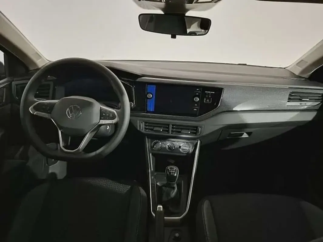 Nuevo VW Polo 95 CV (69 kW) 2026 Gris Utilitario