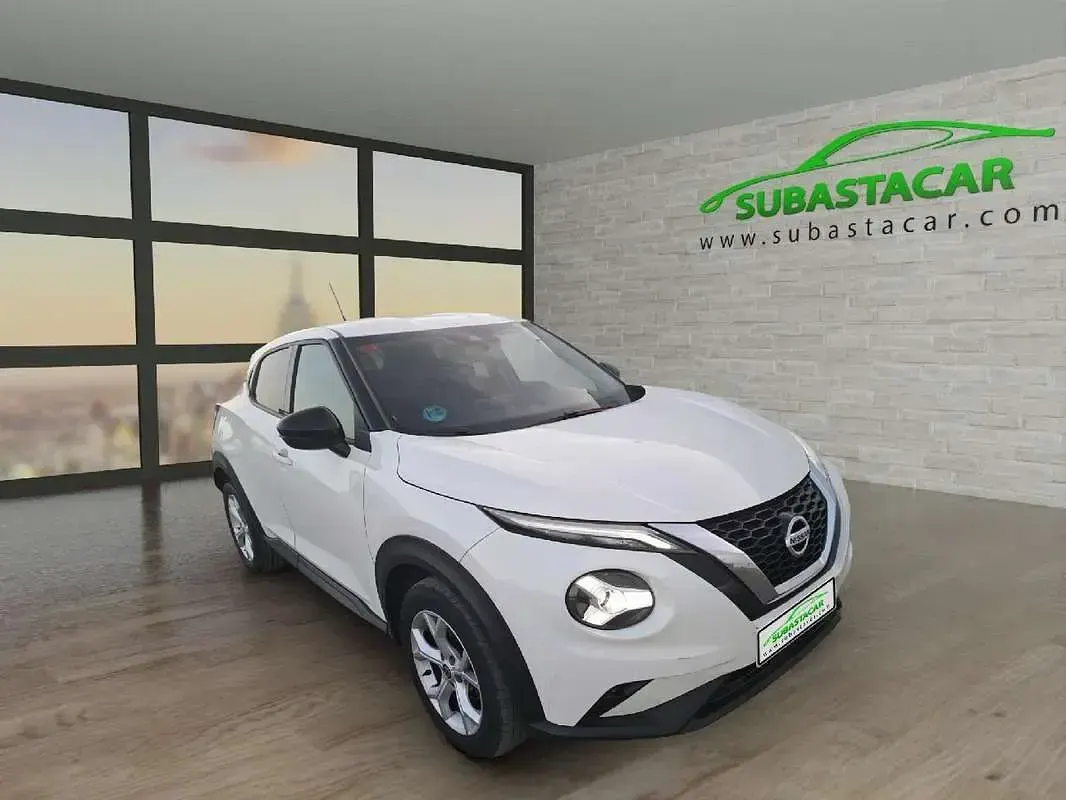 Usado Nissan Juke Acenta 114 CV (83 kW) 2021 Blanco SUV