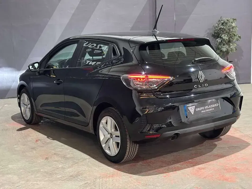 Nuevo Renault Clio Evolution 91 CV (66 kW) 2025 Negro Utilitario