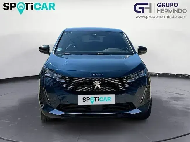 Usado Peugeot 3008 Allure 136 CV (100 kW) 2024 Azul SUV