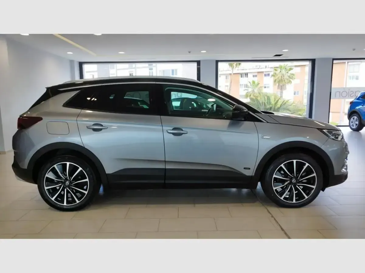 Usado Opel Grandland X Ultimate 181 CV (133 kW) 2021 SUV
