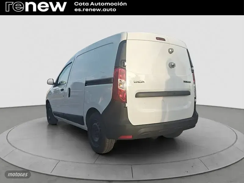 Usado Dacia Dokker 110 CV (80 kW) 2021 Blanco Monovolumen