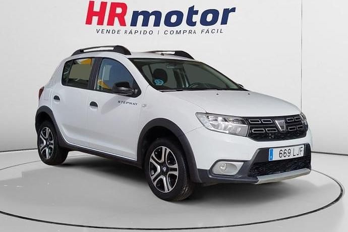 Usado 2020 Dacia Sandero Utilitario | 10.890 € (Precio justo) - Imagen 1/4