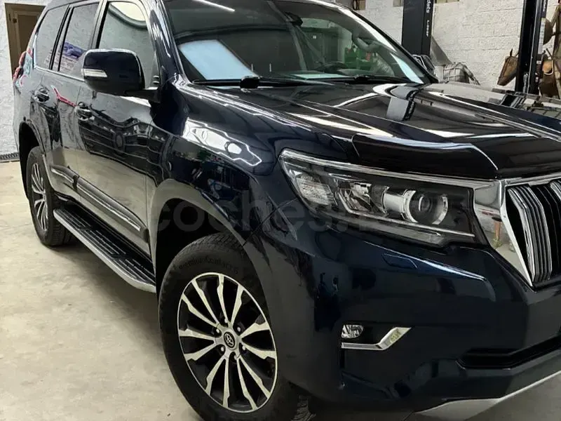 Usado Toyota Land Cruiser Limited 204 CV (150 kW) 2021 Azul SUV