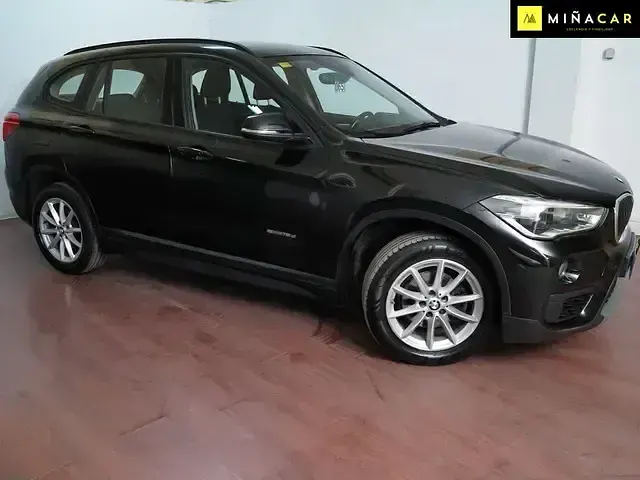 Usado BMW X1 150 CV (110 kW) 2017 Negro SUV