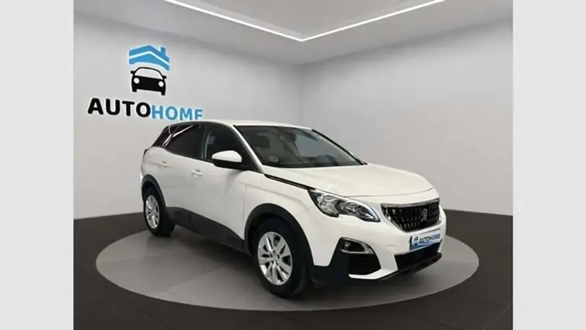 Usado Peugeot 3008 Active 131 CV (96 kW) 2019 Blanco SUV