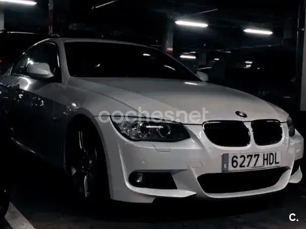 Usado BMW 320 170 CV (125 kW) 2011 Blanco Coupe