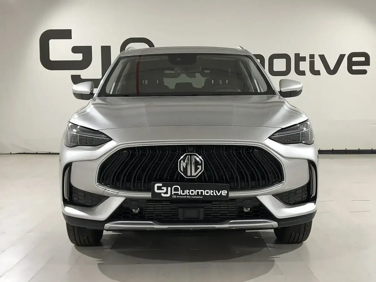 Usado MG HS Comfort 162 CV (119 kW) 2023 Gris SUV