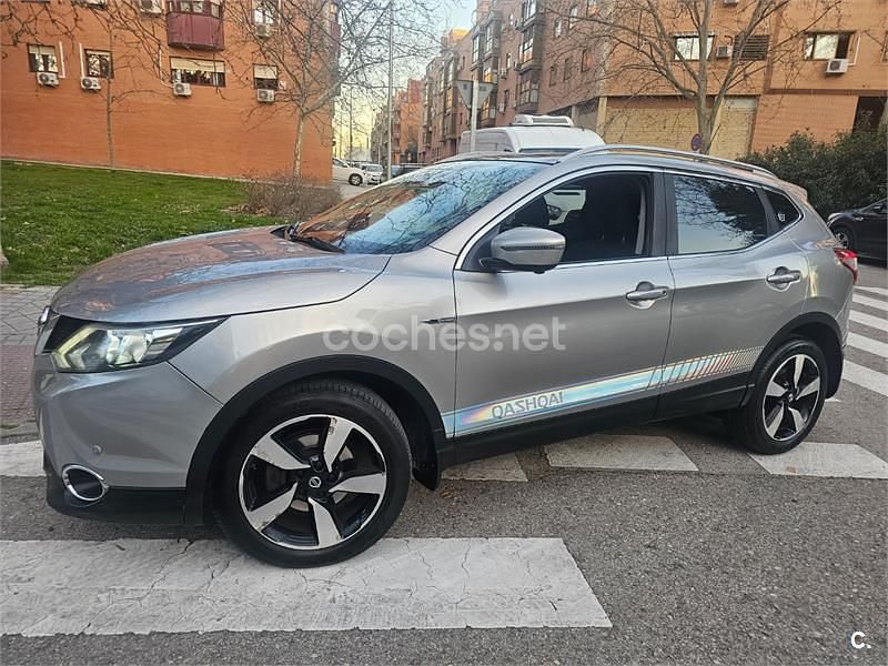 Usado Nissan Qashqai Tekna 130 CV (95 kW) 2015 Gris / plata SUV