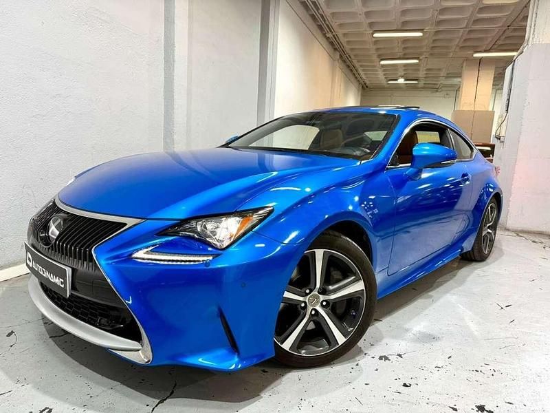 Usado Lexus RC300h Executive Line 223 CV (164 kW) 2018 Azul Coupe