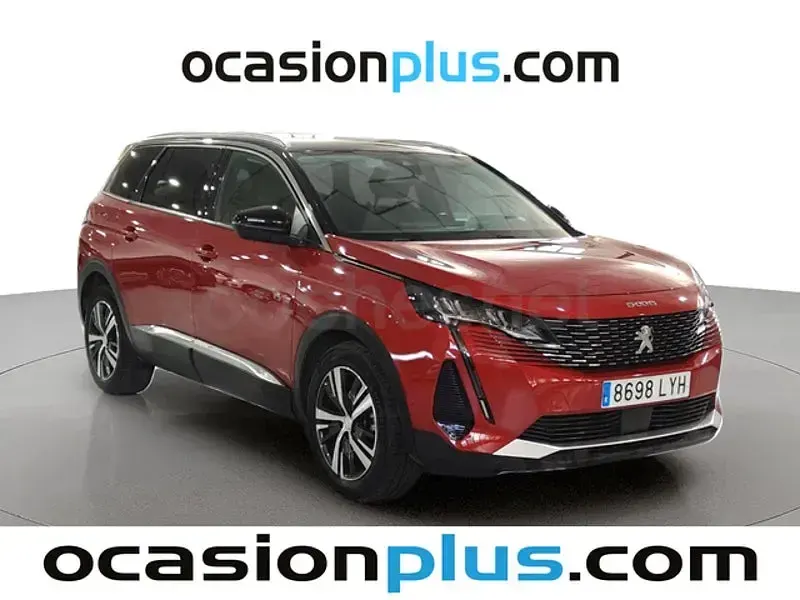 Usado Peugeot 5008 Allure 130 CV (95 kW) 2022 Rojo SUV