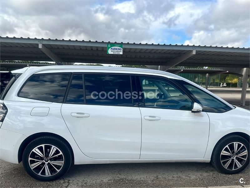 Usado Citroën C4 SpaceTourer Feel 130 CV (95 kW) 2019 Blanco Monovolumen