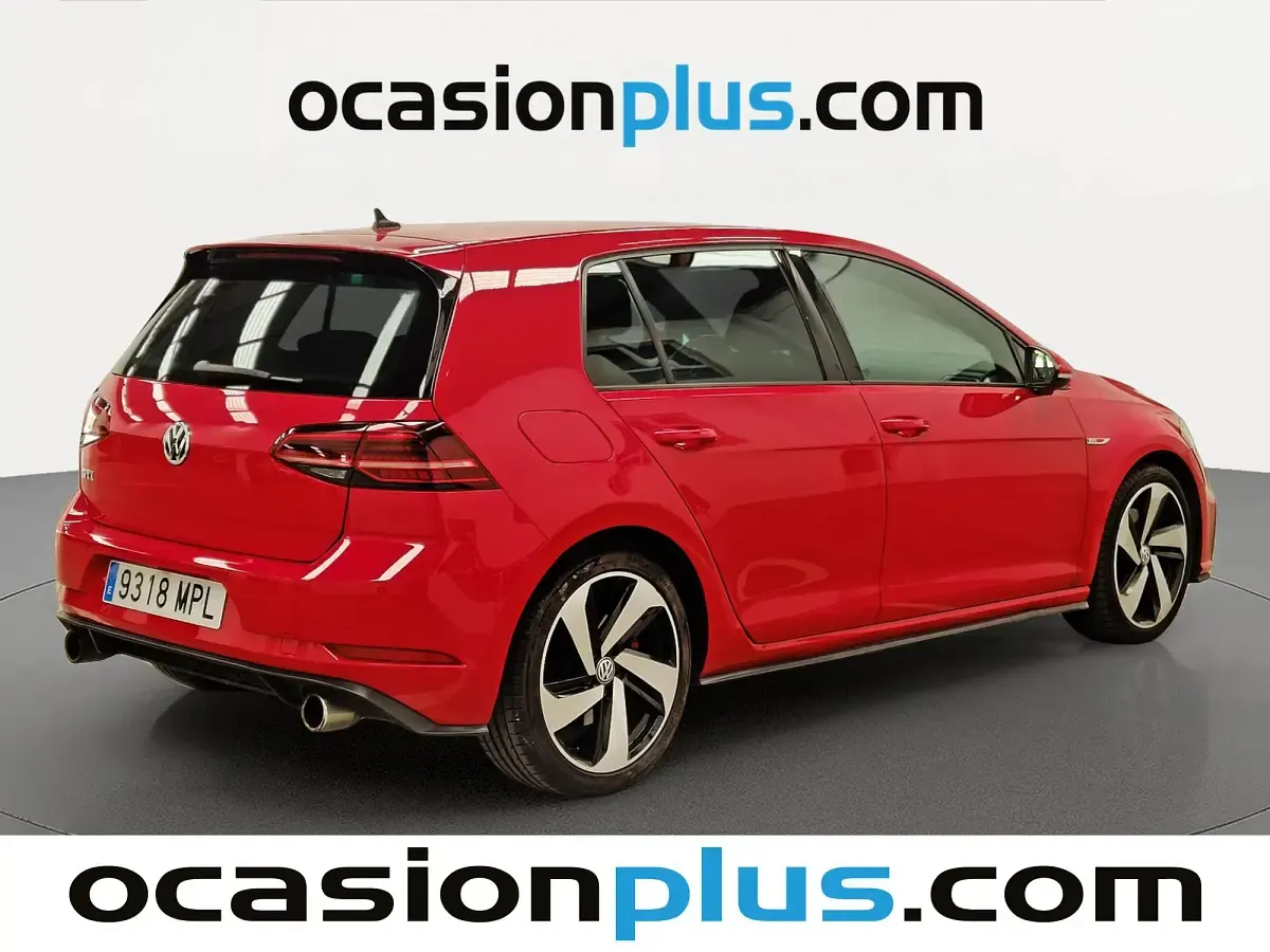Usado VW Golf VII GTI 230 CV (169 kW) 2018 Rojo Utilitario