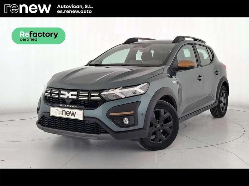 Usado Dacia Sandero Extreme 101 CV (74 kW) 2025 Verde Berlina