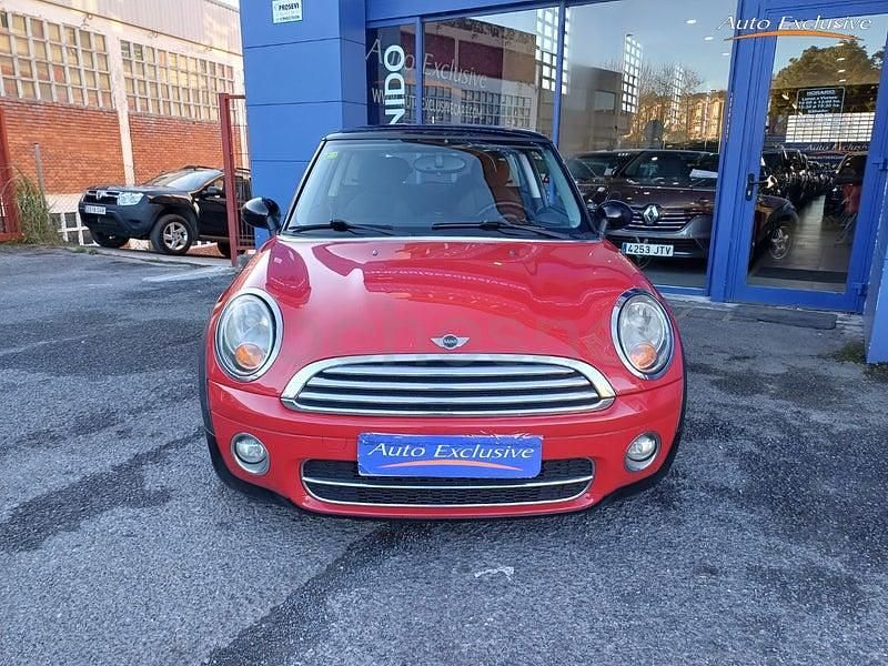 Usado Mini Cooper D 110 CV (80 kW) 2008 Rojo Utilitario