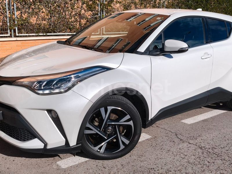 Usado Toyota C-HR Advance 122 CV (89 kW) 2022 Blanco SUV