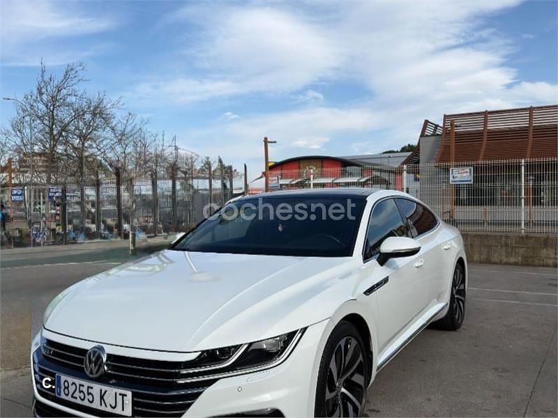 Usado VW Arteon R-line 150 CV (110 kW) 2018 Blanco Utilitario