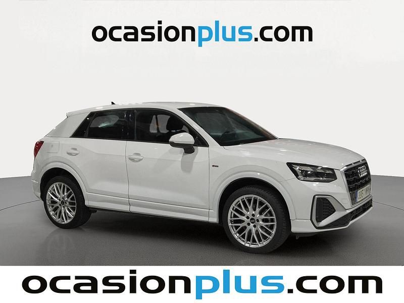 Usado Audi Q2 S-Line 116 CV (85 kW) 2023 Blanco SUV