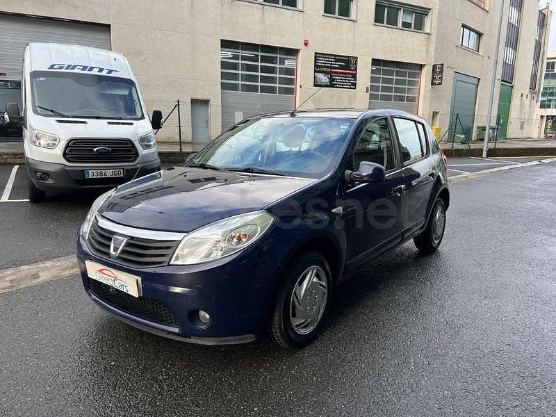 Usado Dacia Sandero Lauréate 75 CV (55 kW) 2012 Azul Berlina