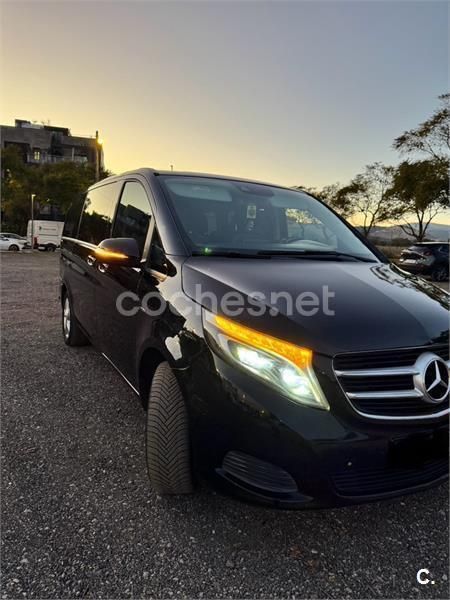 Negro Usado 2015 Mercedes V220 Avantgarde Monovolumen | 28.000 € - Imagen 1/4