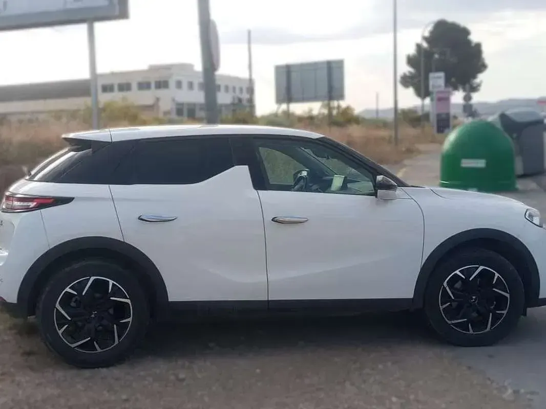 Usado DS Automobiles DS3 Crossback Performance 102 CV (75 kW) 2020 Blanco SUV