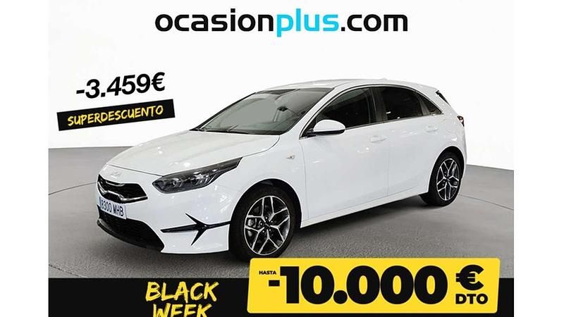 Blanco Usado 2023 Kia Ceed Utilitario | 15.991 € (Buen precio) - Imagen 1/4