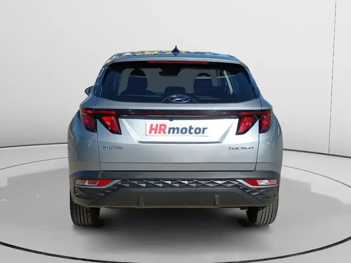 Usado Hyundai Tucson 150 CV (110 kW) 2022 Gris SUV