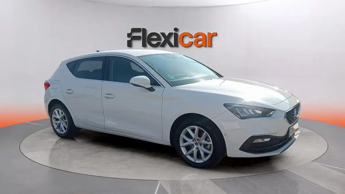 Usado Seat Leon Style 116 CV (85 kW) 2025 Familiar