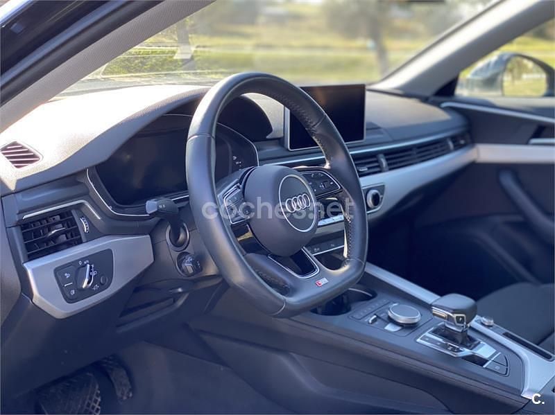 Usado Audi A4 Design 150 CV (110 kW) 2018 Gris / plata Berlina