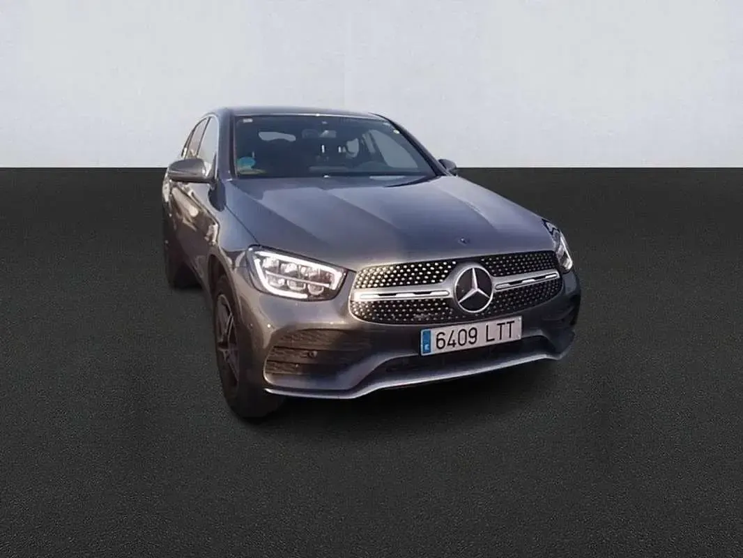 Usado Mercedes GLC300e 317 CV (233 kW) 2021 Gris SUV