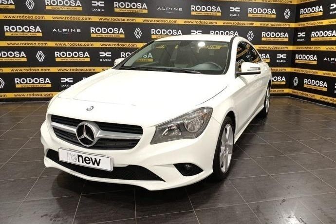 Usado 2014 Mercedes CLA200 Urban Berlina | 17.500 € - Imagen 1/4