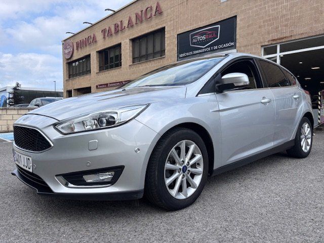 Usado 1990 Ford Focus Titanium | 11.900 € - Imagen 1/4